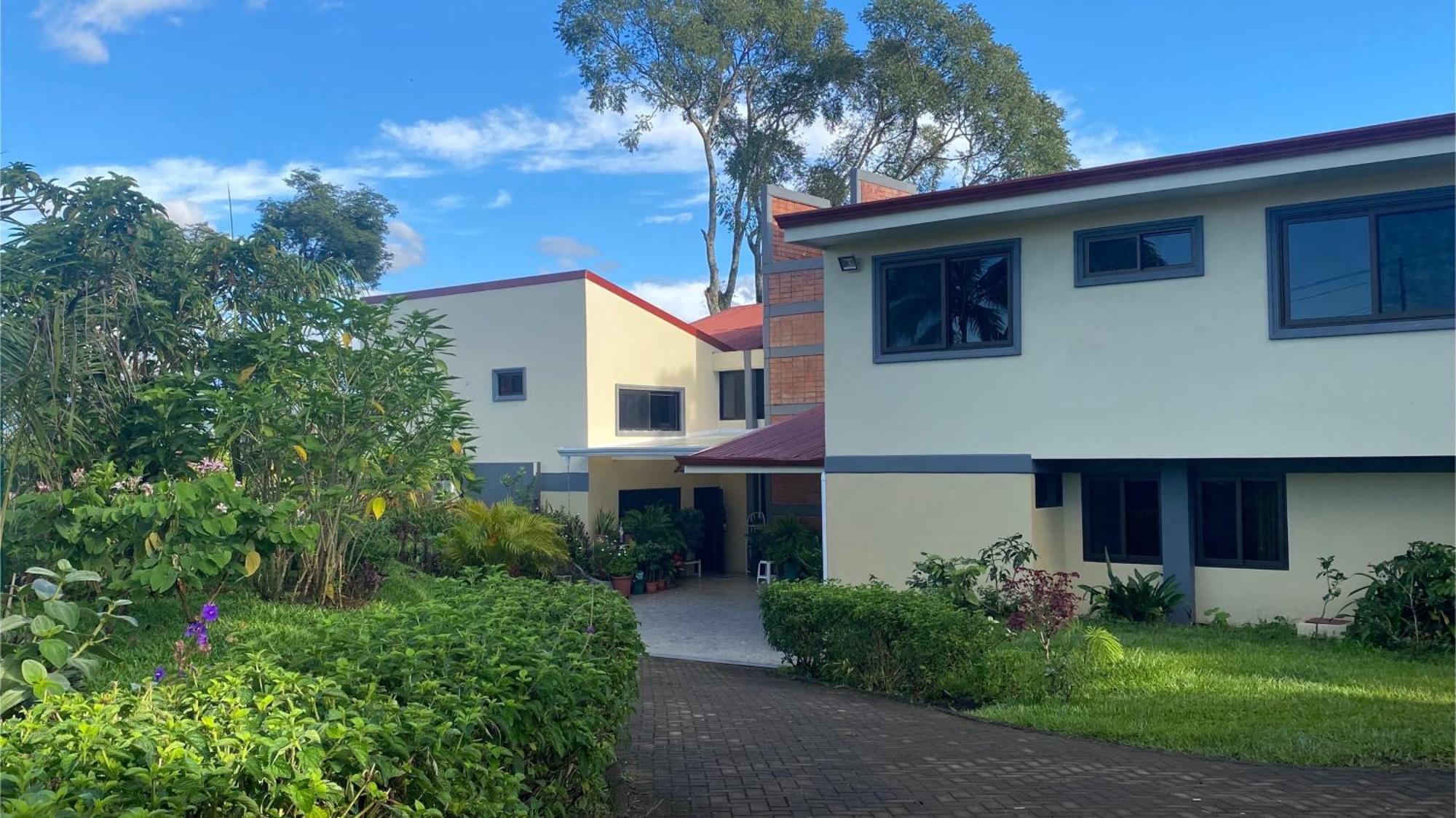 Casa Marigold Coyol
