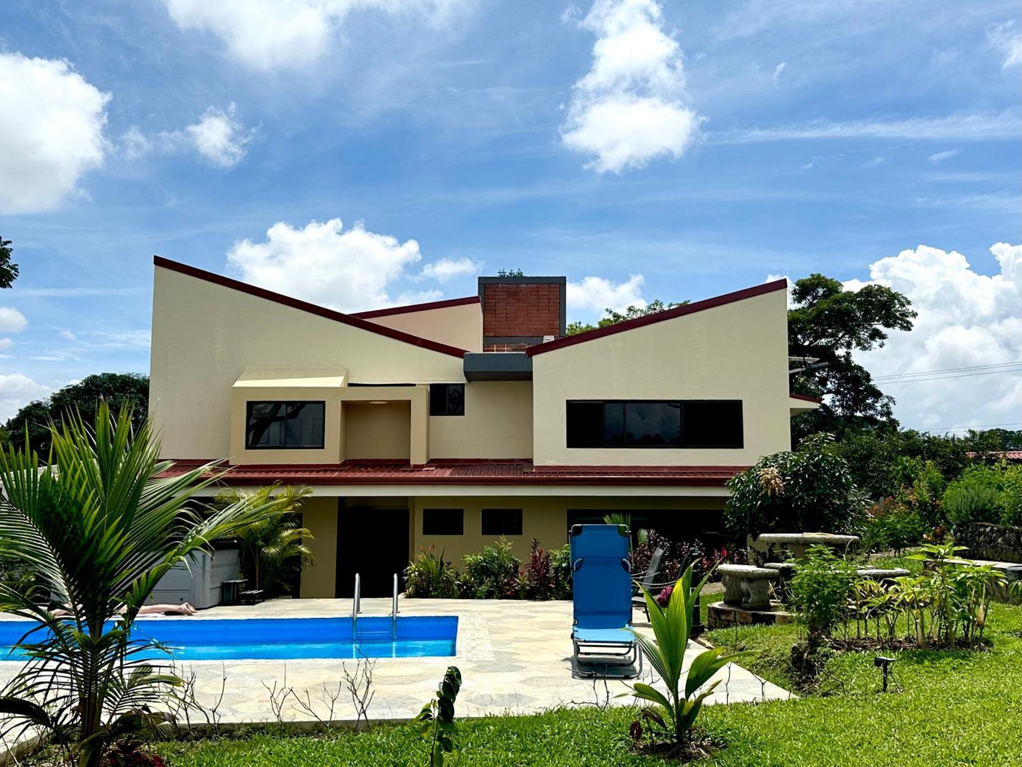 Casa Marigold Coyol